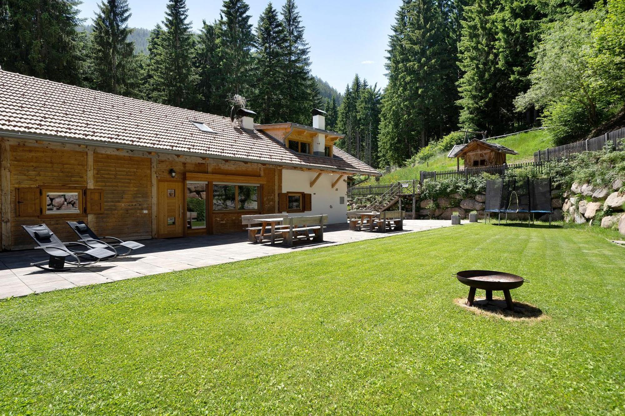 Unterurban Die Zwei Unsere Liebe Frau im Walde Exterior foto